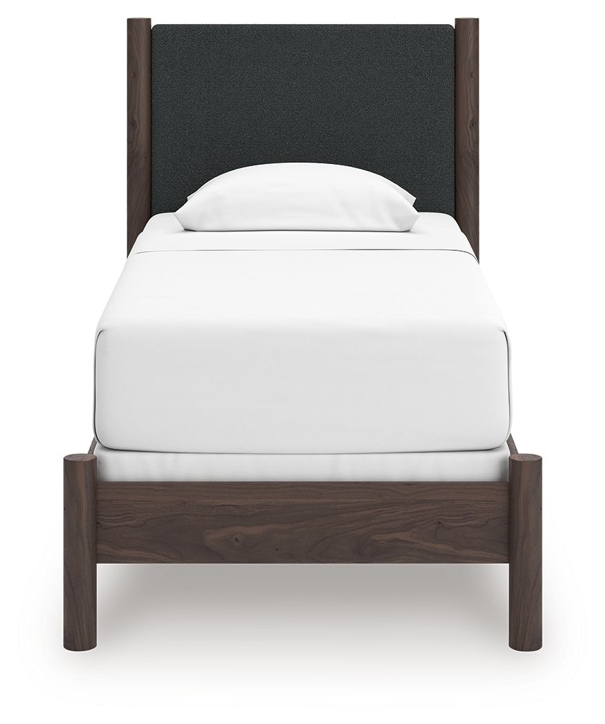 Pamytta - Upholstered Panel Bed - Hornell Furniture Outlet
