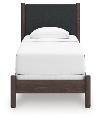 Pamytta - Upholstered Panel Bed - Hornell Furniture Outlet