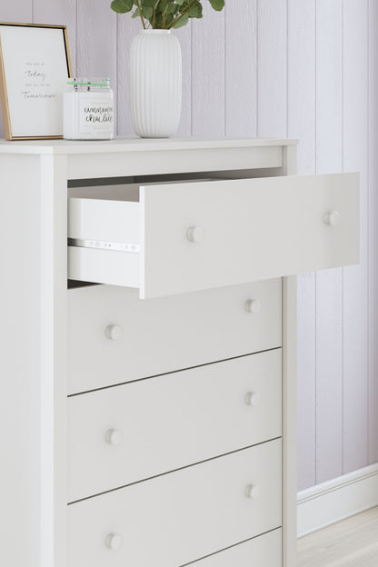 Hallityn - White - Five Drawer Chest - Hornell Furniture Outlet