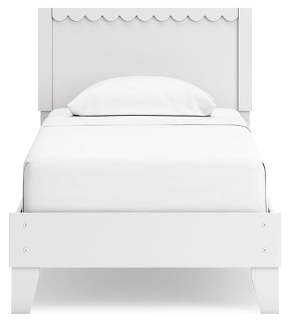 Hallityn - Platform Bedroom Set - Hornell Furniture Outlet