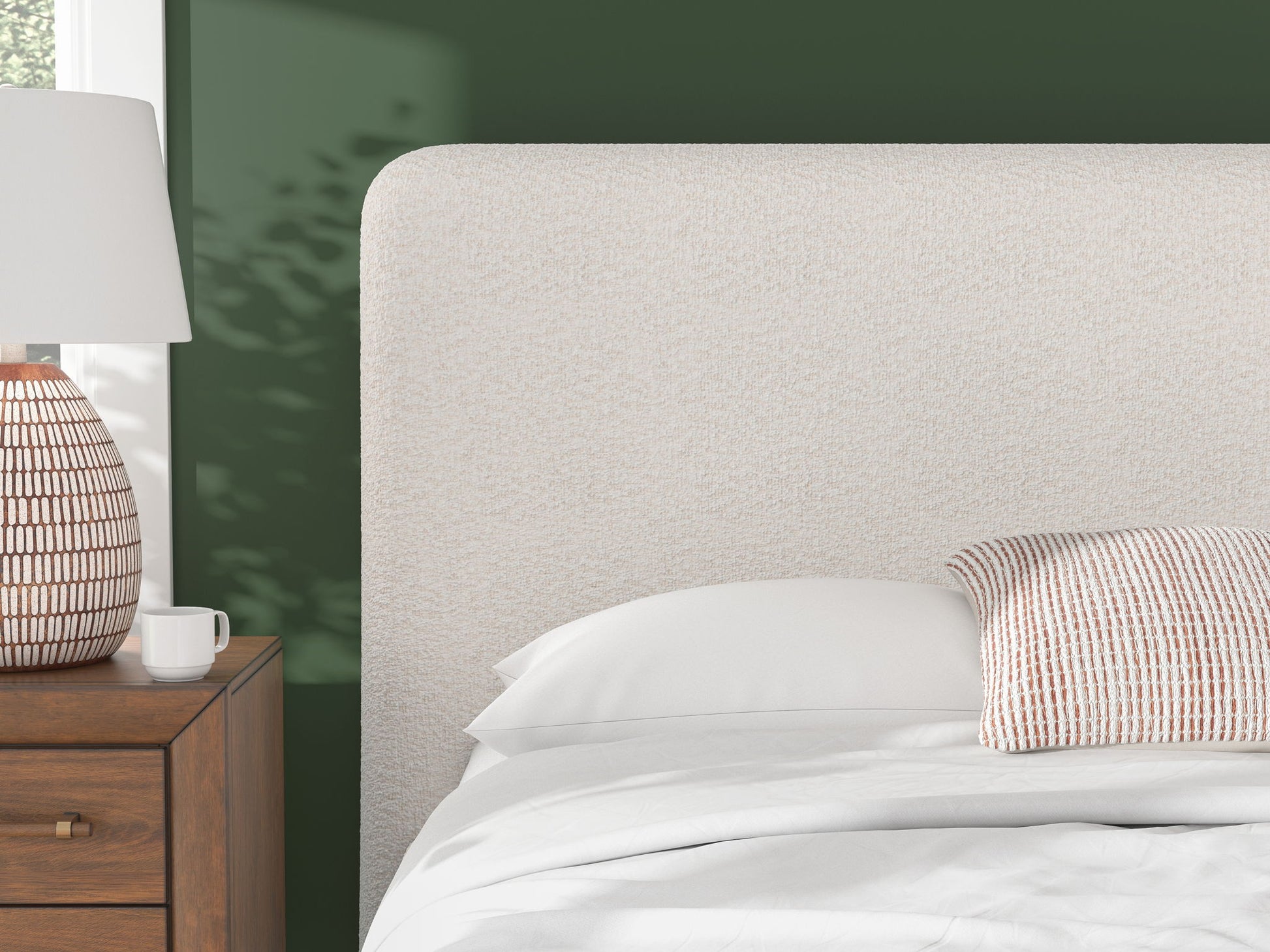 Brintstreet - Upholstered Bed - Hornell Furniture Outlet