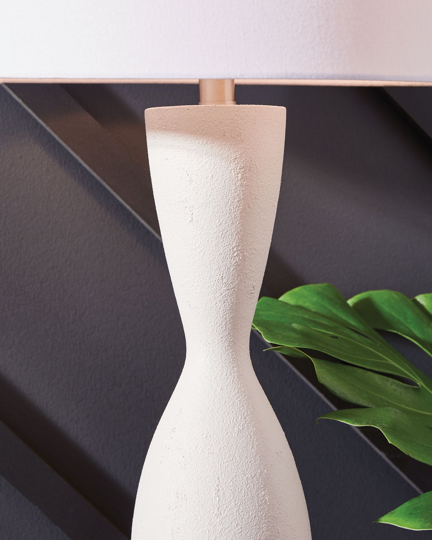 Davinford - White - Poly Table Lamp - Hornell Furniture Outlet
