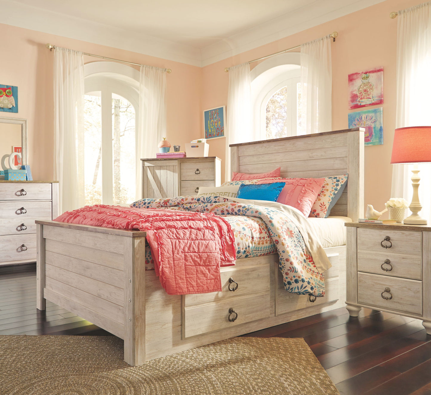 Willowton - Panel Bed - Hornell Furniture Outlet