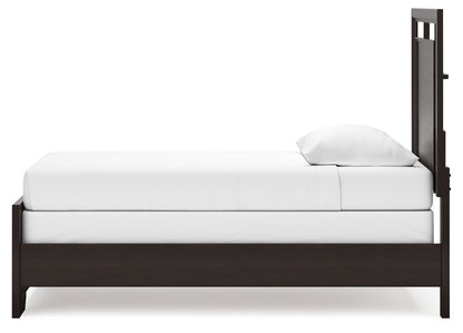 Covetown - Panel Bed - Hornell Furniture Outlet
