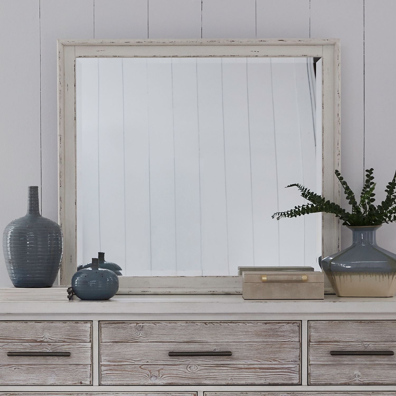 Backroads - Landscape Mirror - White - Hornell Furniture Outlet