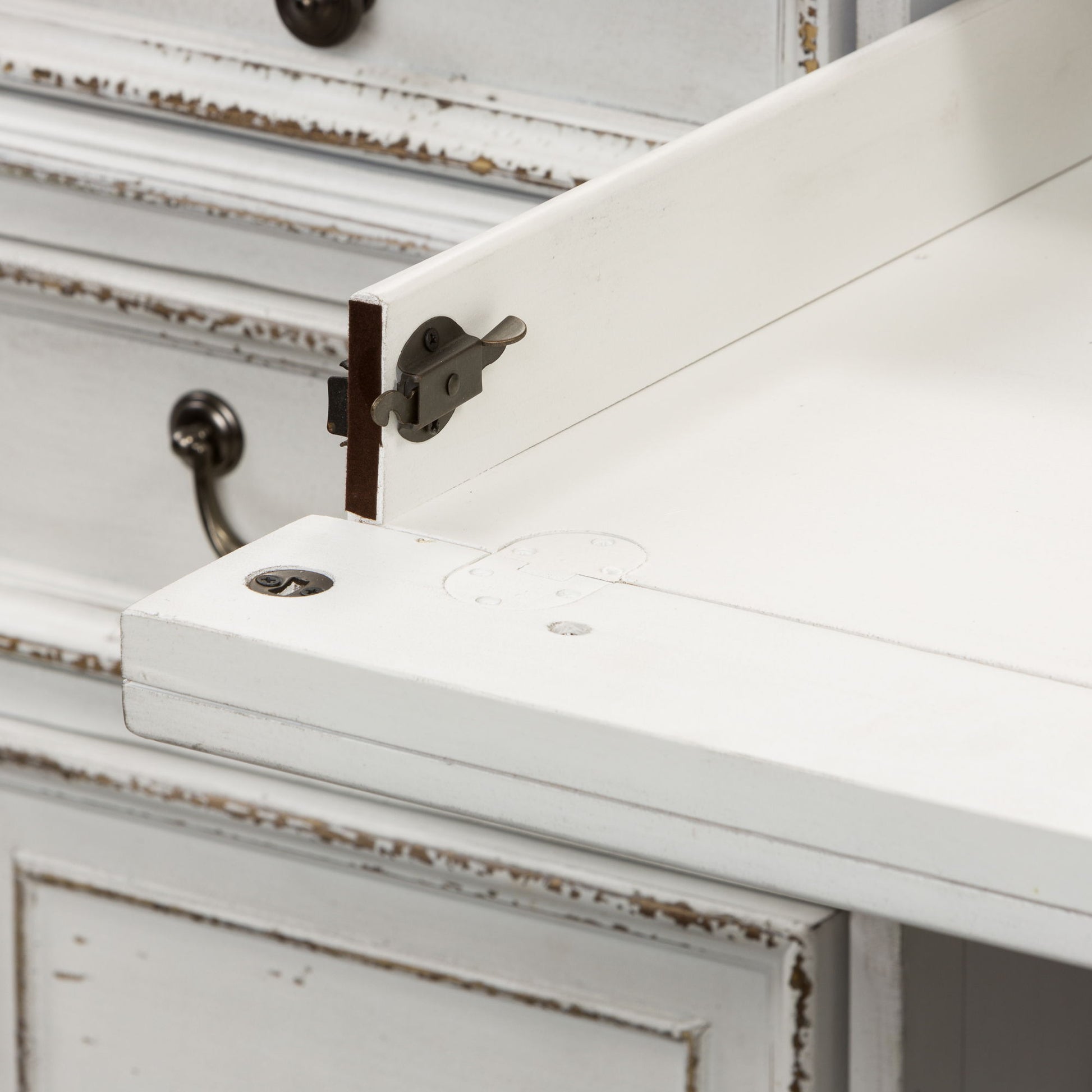 Magnolia Manor - Desk - White - Hornell Furniture Outlet