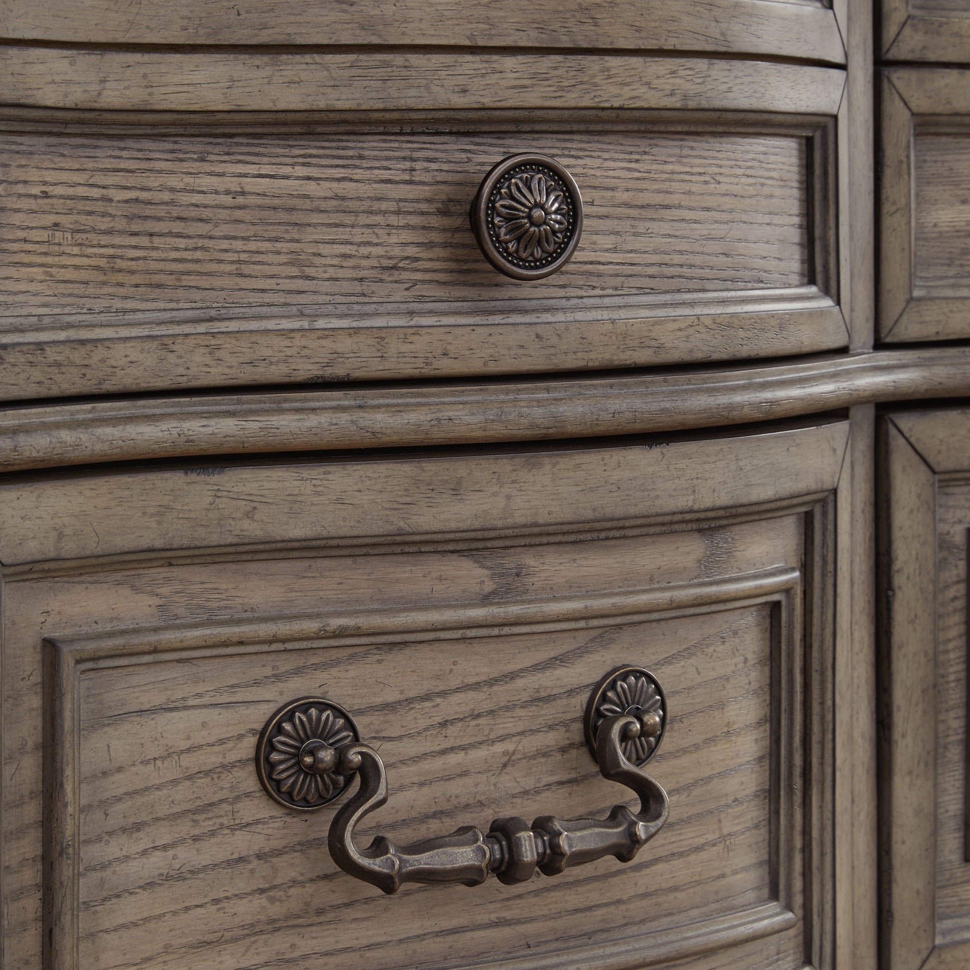Ardenfield - Light Brown - Dresser And Mirror - Hornell Furniture Outlet