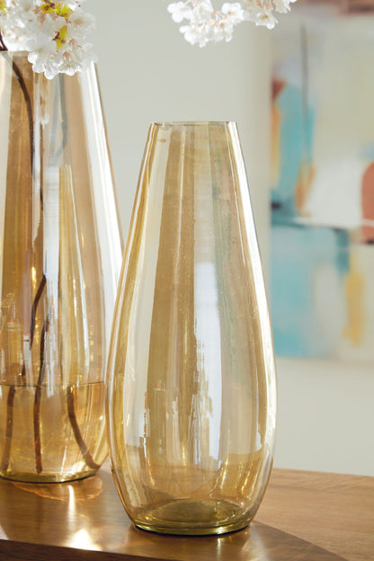Rhettman - Vase - Hornell Furniture Outlet
