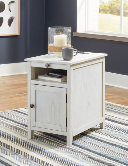 Treytown - Chair Side End Table - Hornell Furniture Outlet