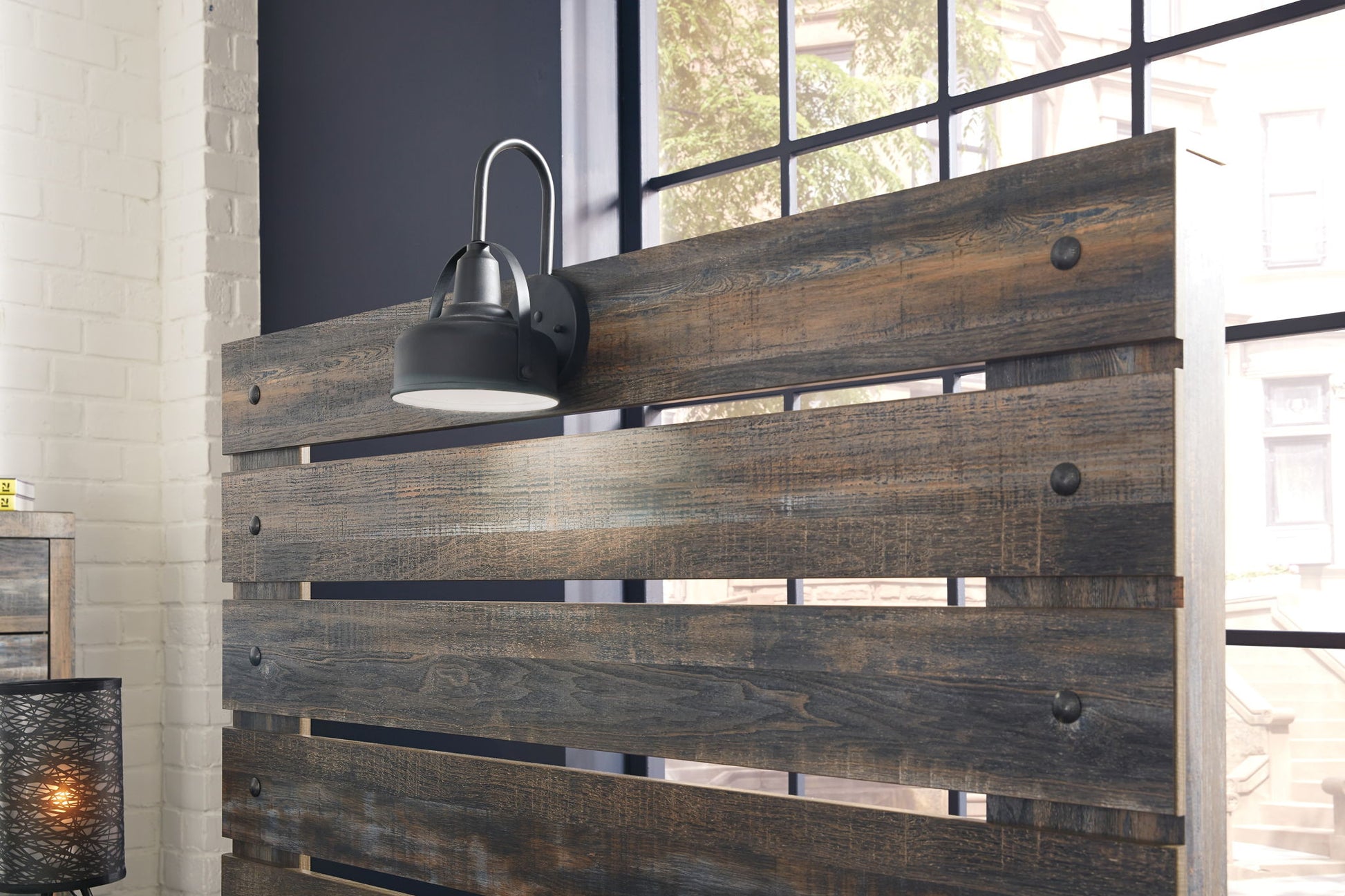 Drystan - Panel Headboard - Hornell Furniture Outlet