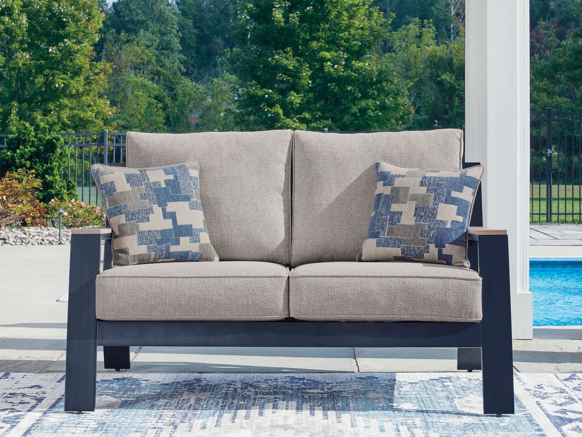 East Beach - Loveseat With Cushion - Blue - Hornell Furniture Outlet