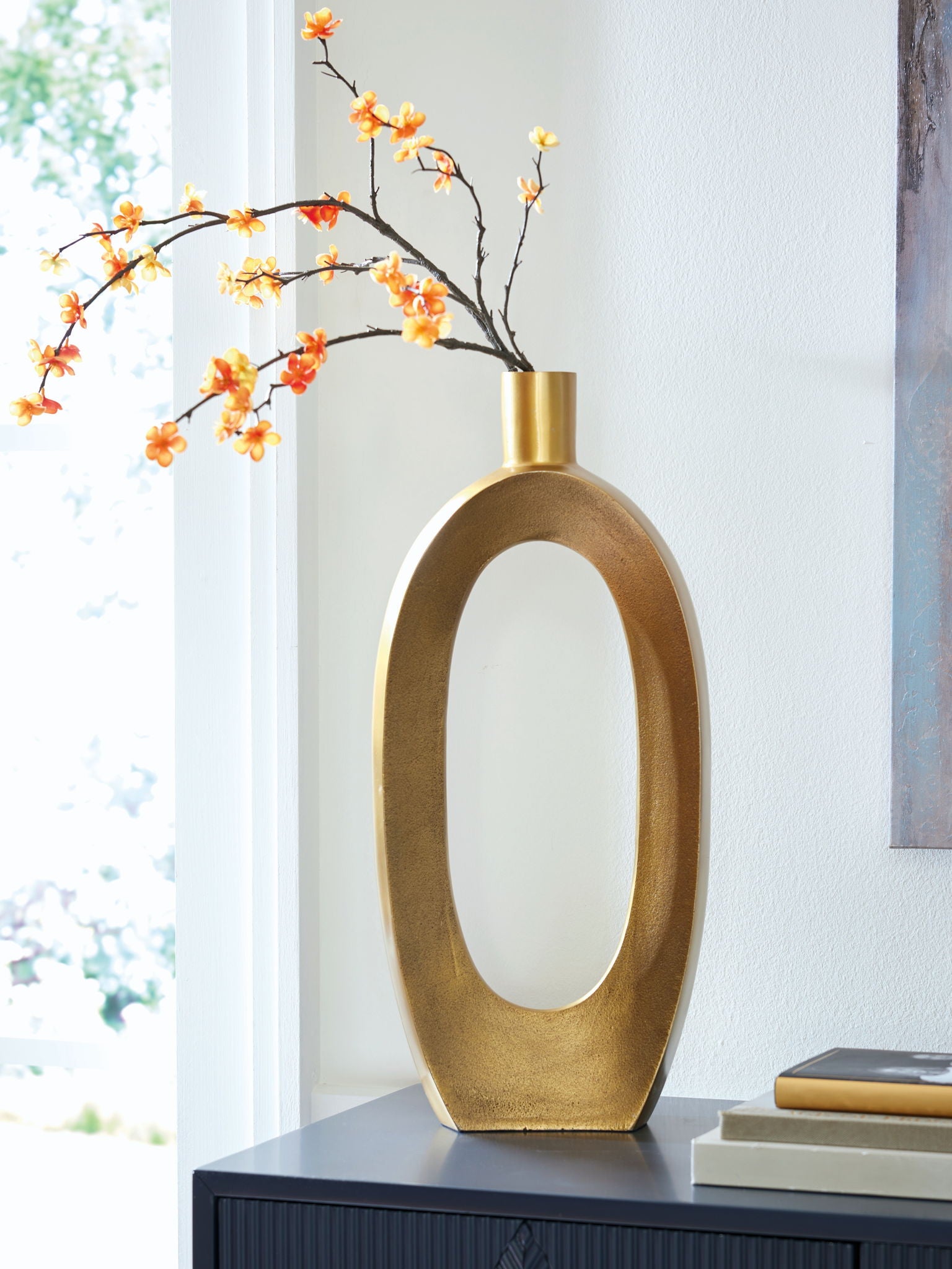 Lawtonville - Vase - Hornell Furniture Outlet