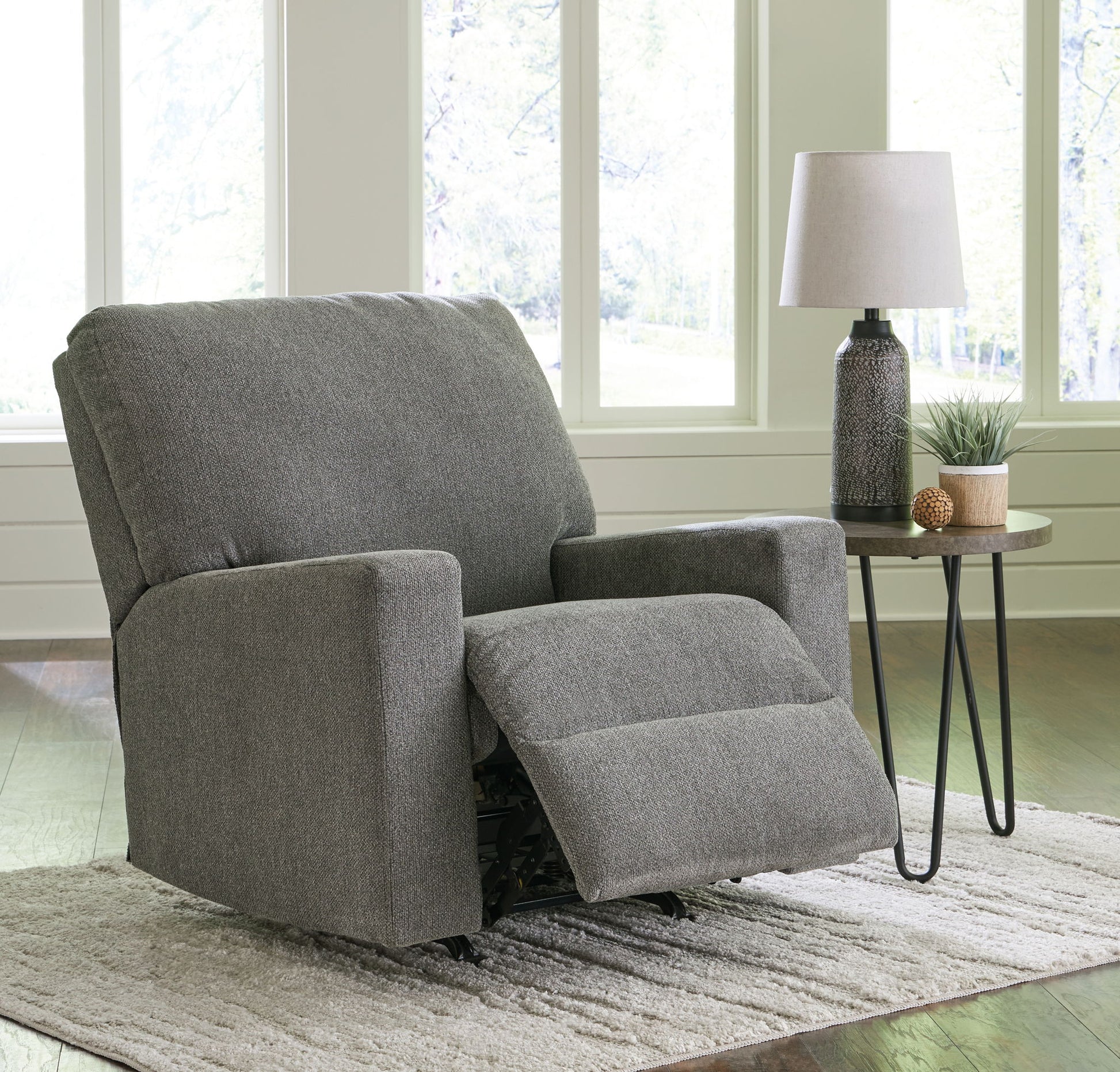 Deltona - Rocker Recliner - Hornell Furniture Outlet
