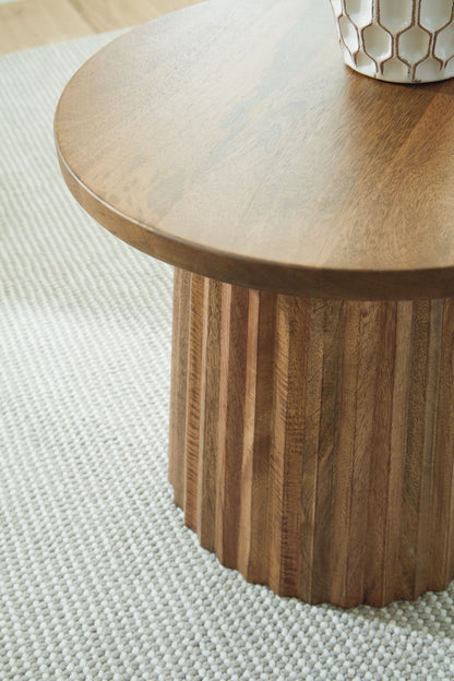 Ceilby - Accent Table - Hornell Furniture Outlet